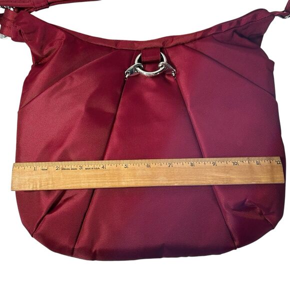 TRAVELON Red Full Zip Crossbody Purse Travel Bag-Adjustable Strap-Zip-Pockets - Picture 16 of 16